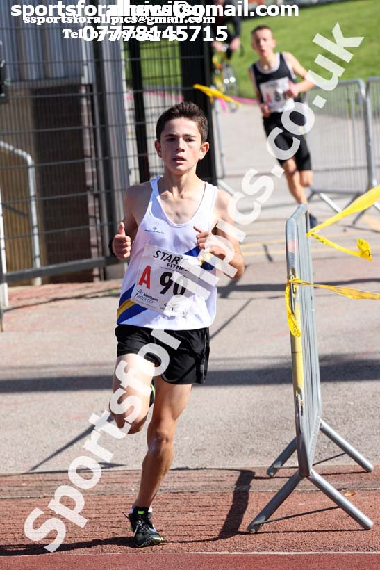 Boys under-15s  Northern 3 Stage Road Relay, SportsCity, Manchester. Photo: David T. Hewitson/Sports for All Pics